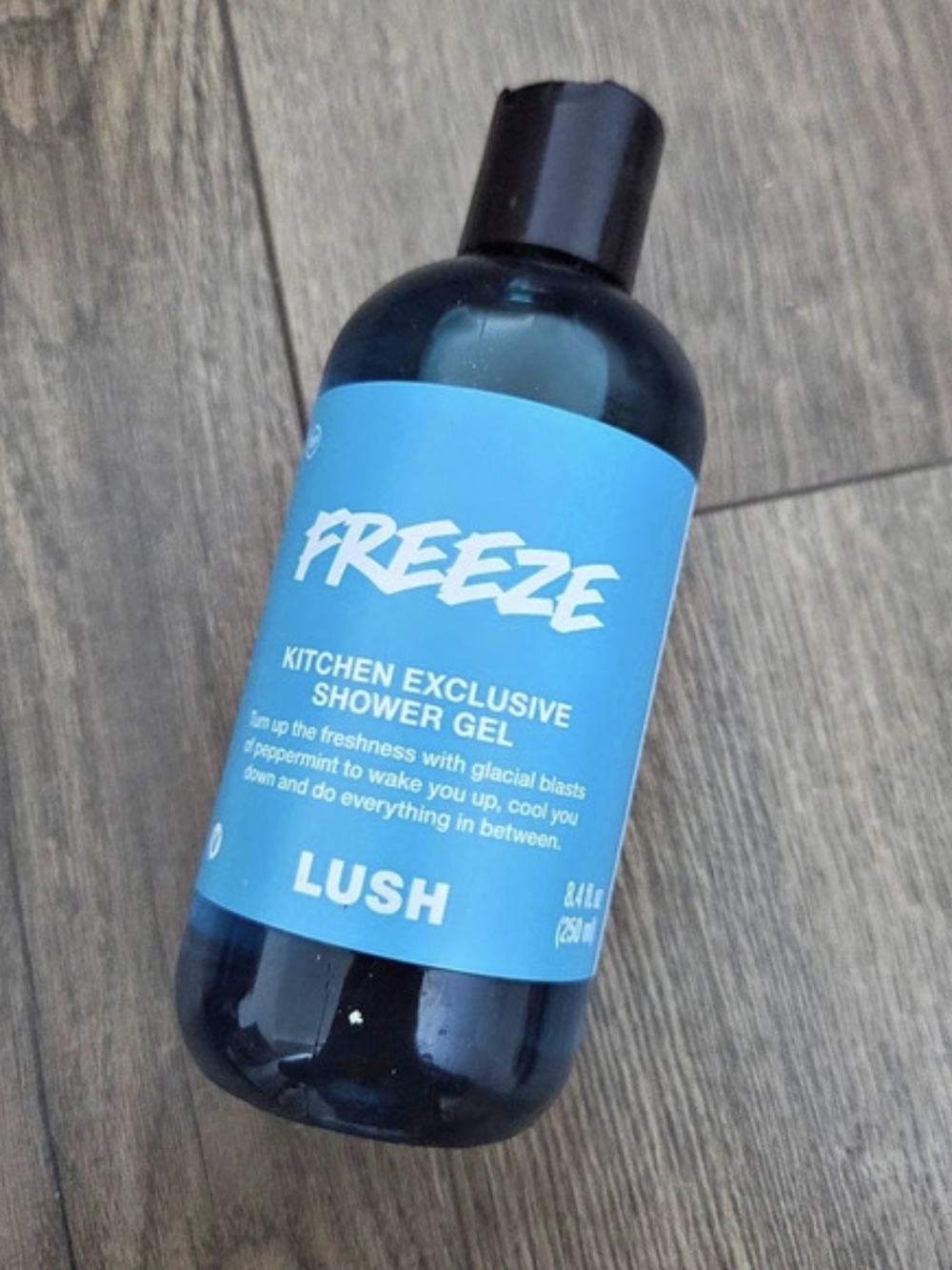 Lush Freeze Kitchen Exclusive Shower Gel Shower Gel Blue NWT